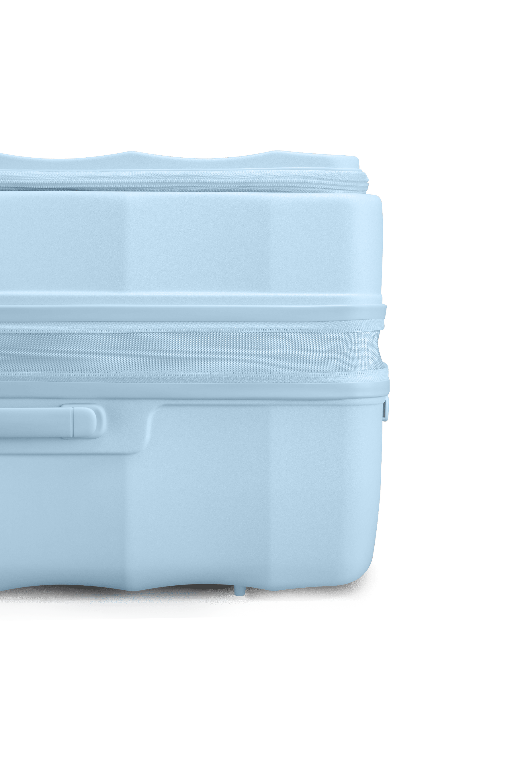 Max Tank Suitcases in Delicate Blue