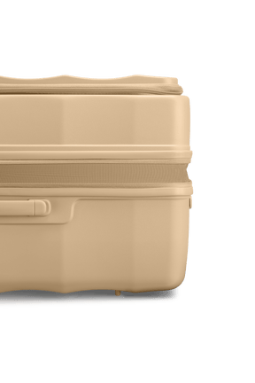 Tank Suitcases in Sandstorm