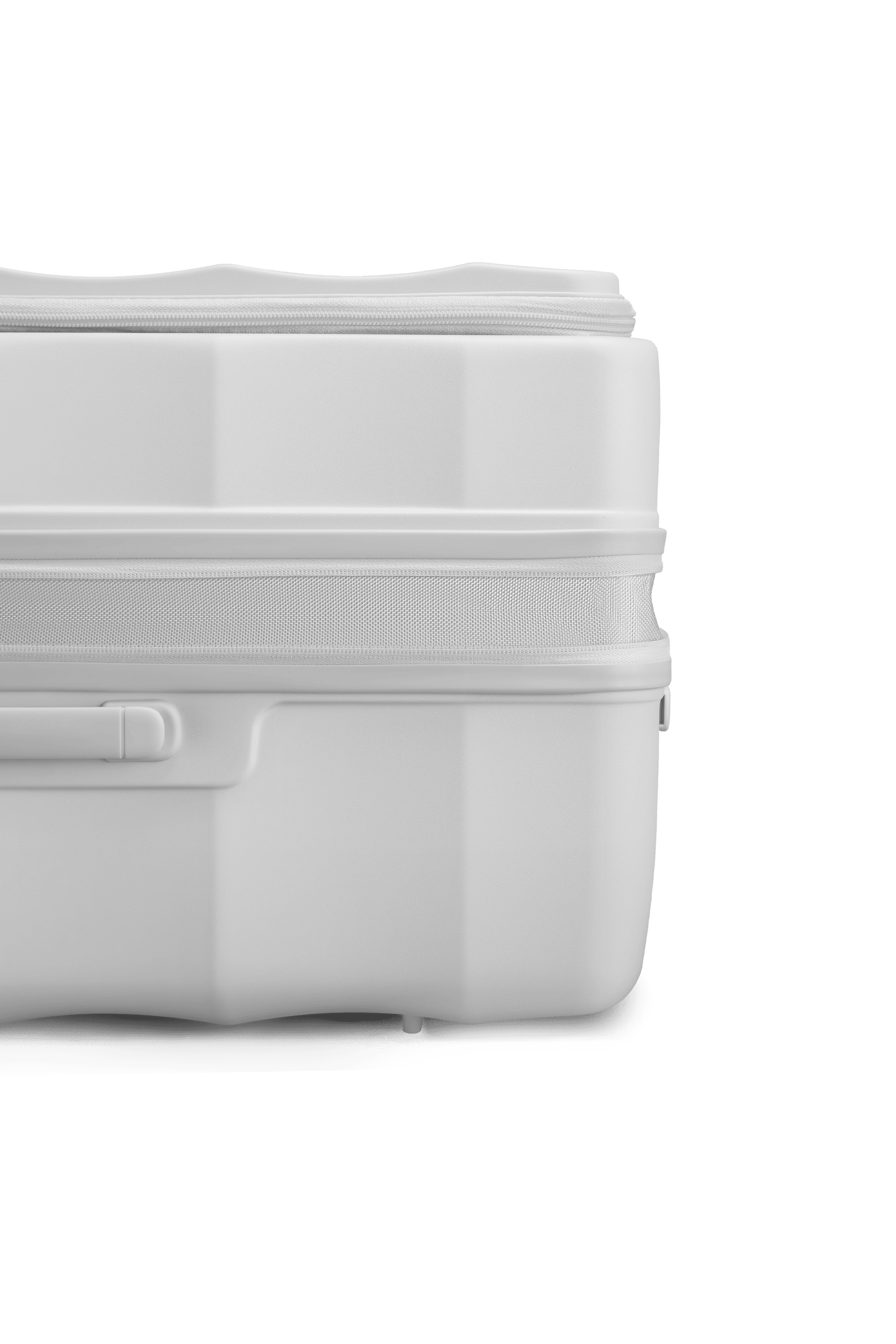 Max Tank Suitcases in Harbor Mist